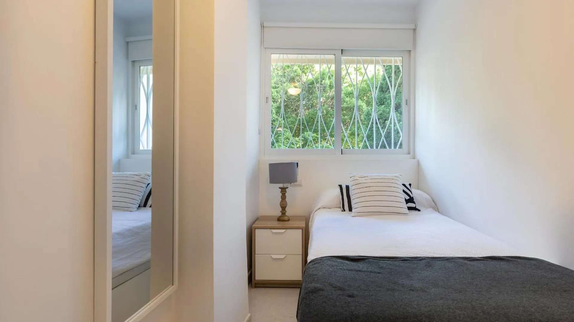 Marbella Centre On The Promenade Beach Front Line Apartment