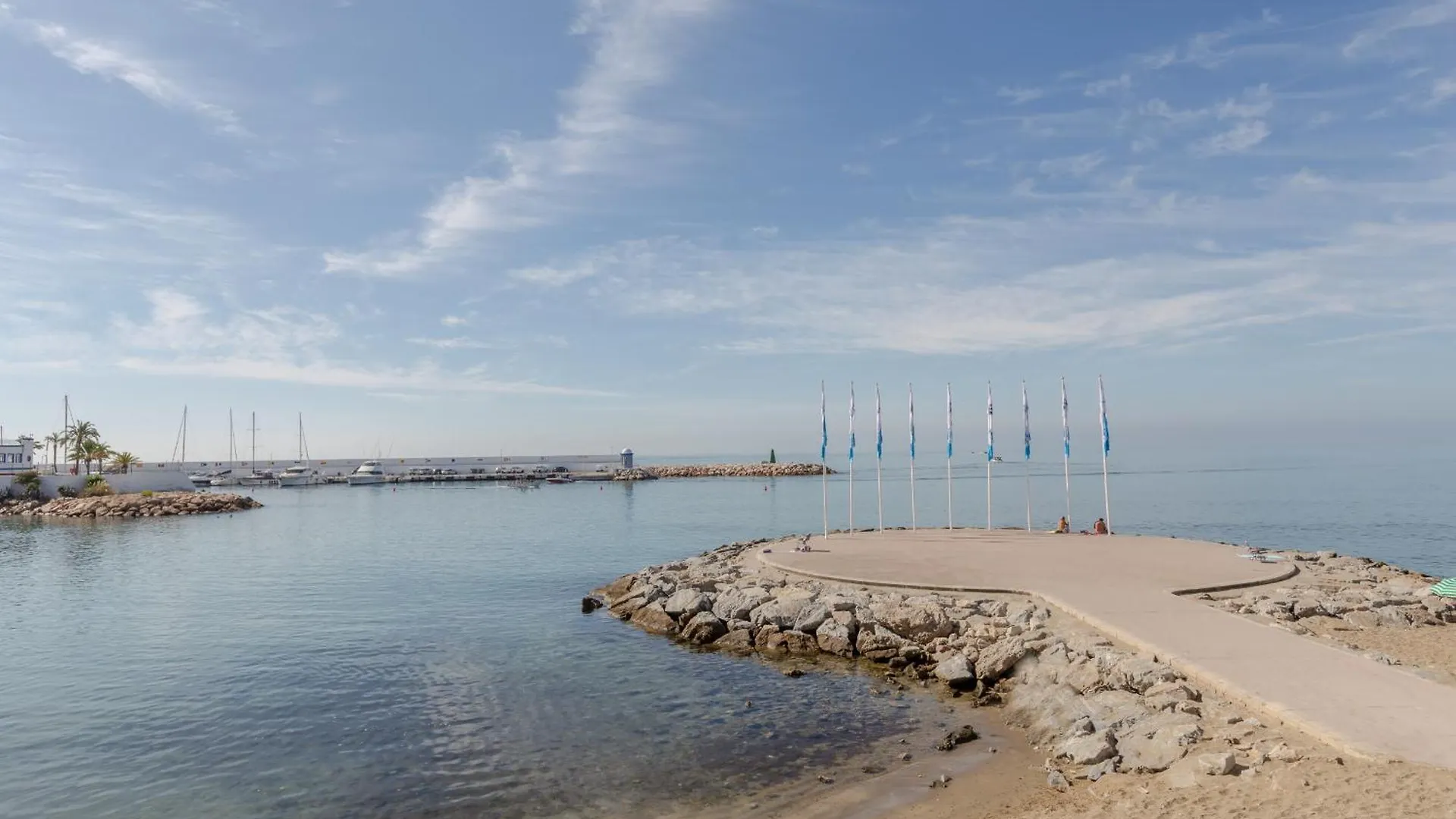 Marbella Centre On The Promenade Beach Front Line Apartment
