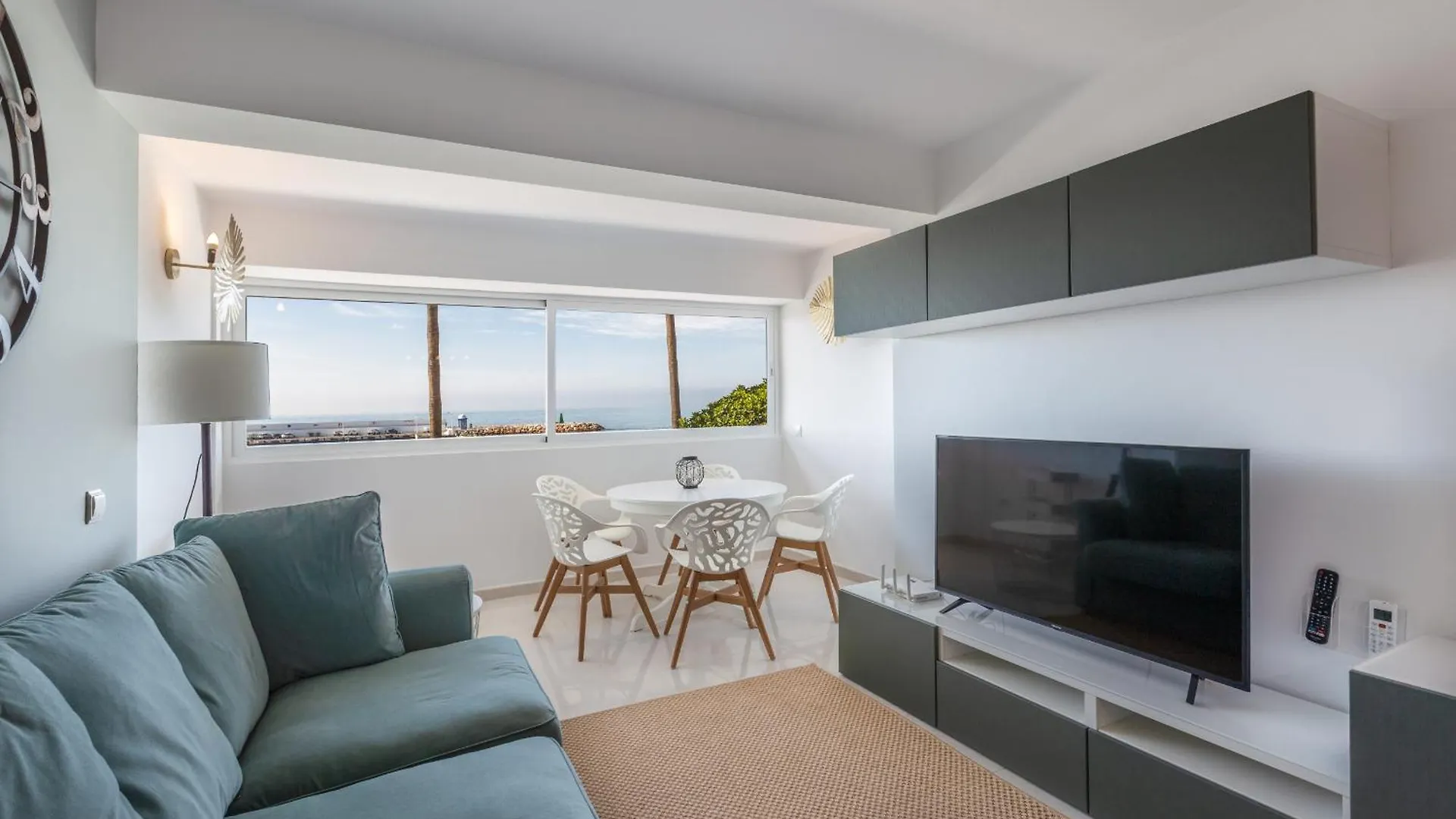 Marbella Centre On The Promenade Beach Front Line Apartment